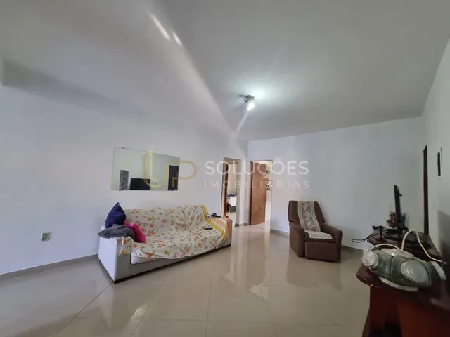 Imagem 12: Casa 4 Quartos (2 Suítes) + Despensa + Área Gourmet c/ Churrasqueira