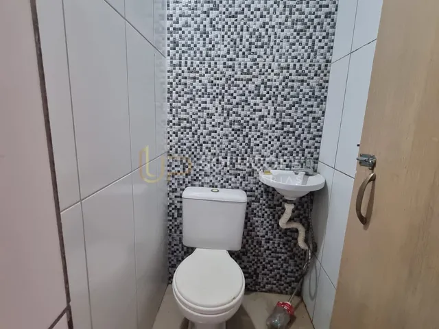 Imagem 16: Casa 4 Quartos (2 Suítes) + Despensa + Área Gourmet c/ Churrasqueira