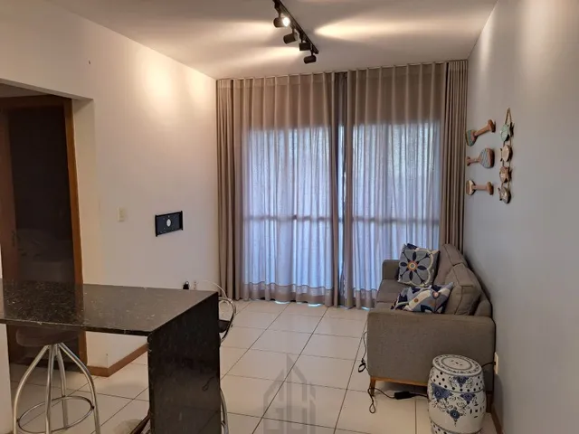 Imagem 12: Apartamento com 1/4 nascente total, varanda, mobiliado, medindo 43 m² no terceiro andar