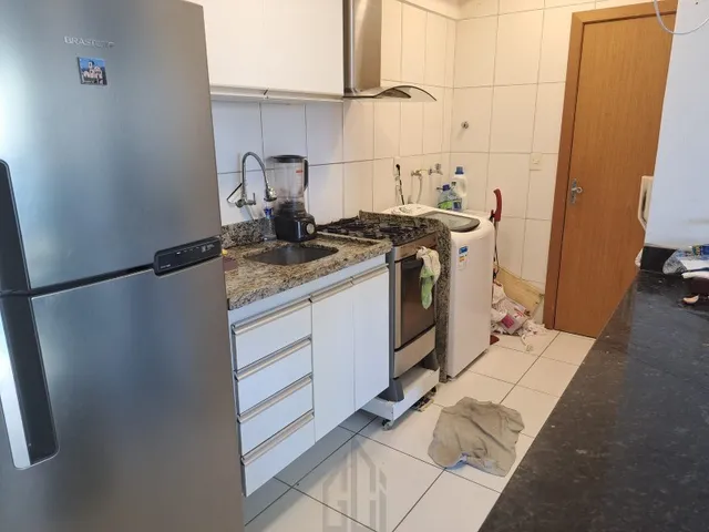 Imagem 7: Apartamento com 1/4 nascente total, varanda, mobiliado, medindo 43 m² no terceiro andar