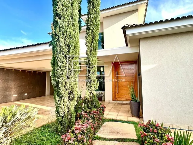 Imagem: CASA COM 5 SUÍTES À VENDA EM LOCALIZAÇÃO
