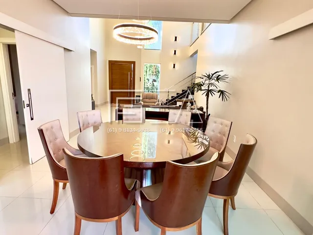 Imagem 12: CASA COM 5 SUÍTES À VENDA EM LOCALIZAÇÃO PRIVILEGIADA!