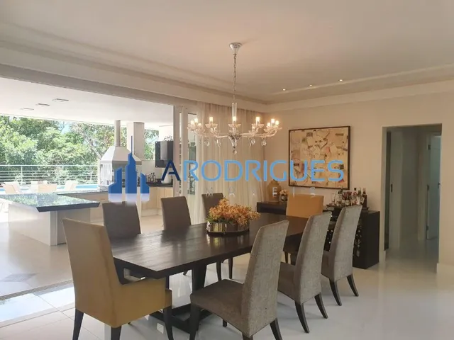Imagem: Luxuosa mansão de 5 quartos e 5 suítes