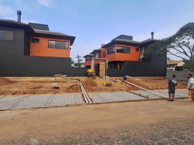 Imagem: Casa Sobrado 2 Suítes em Condominio Flamboyant