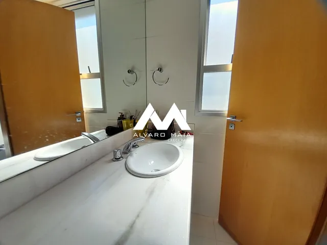 Imagem 9: OPORTUNIDADE no Vila da Serra - 3 quartos com varanda e vista para as montanhas