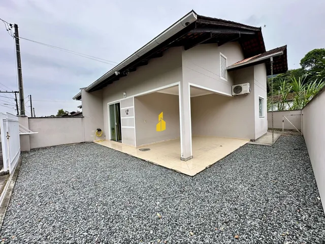 Imagem: Linda Casa na Cidade de Pomerode/Sc