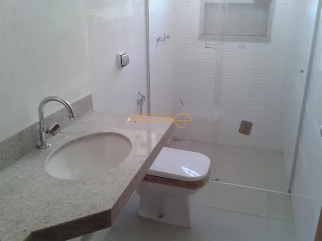 Imagem 3: Casa à venda no bairro Centro - Araguari/MG