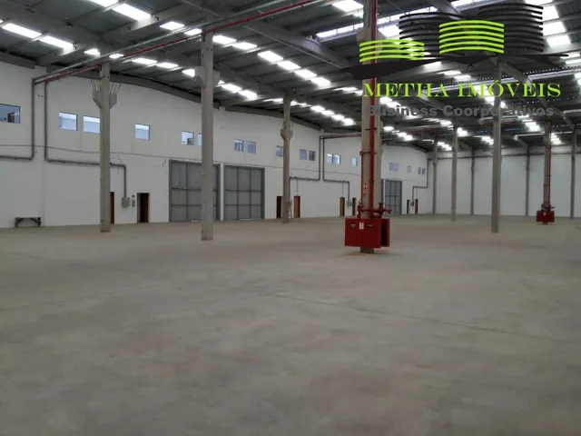Imagem: Galpão Industrial Dentro de Condomínio