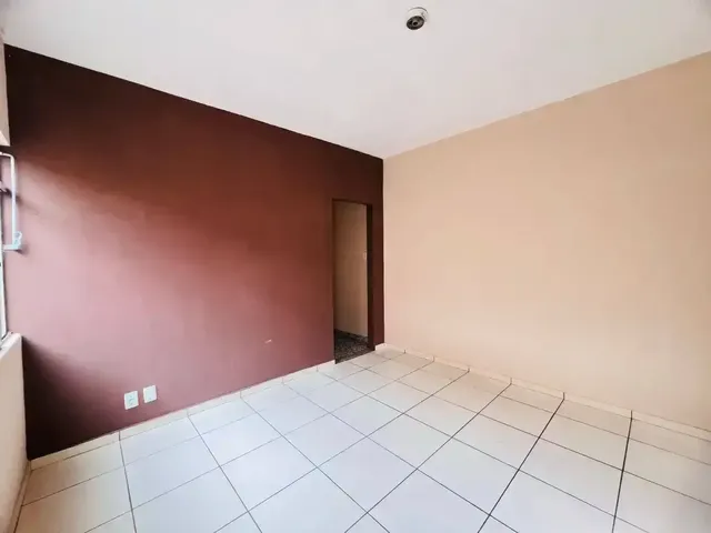 Imagem 12: Casa Superior com 2 Quartos e Garagem para Locação no Boa Vista - Próxima À Igreja