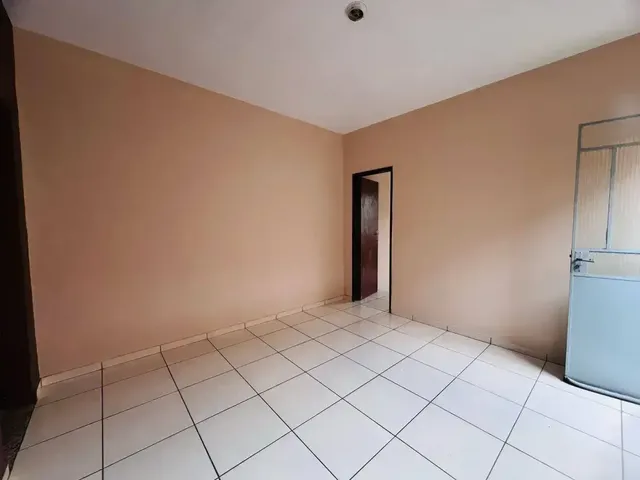 Imagem 11: Casa Superior com 2 Quartos e Garagem para Locação no Boa Vista - Próxima À Igreja