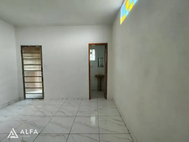 Imagem 4: Casa Térrea com 2 Quartos e Garagem para Locação no Boa Vista - Próxima À Igreja do