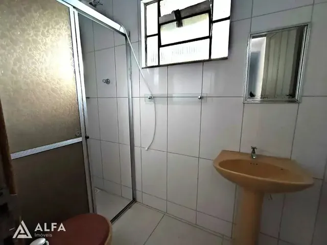 Imagem 2: Casa Térrea com 2 Quartos e Garagem para Locação no Boa Vista - Próxima À Igreja do