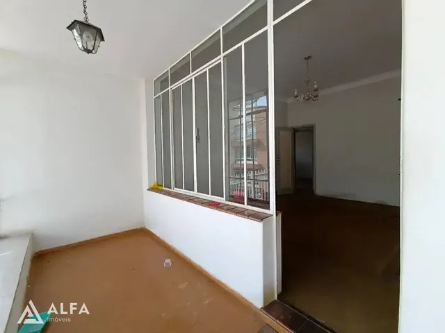 Imagem 13: Casa com Excelente Localização no Centro de Barbacena. Ideal para Clínicas ou