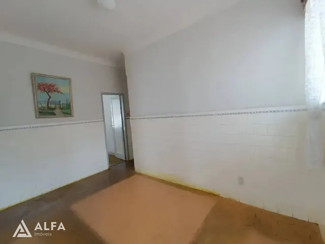 Imagem 8: Casa com Excelente Localização no Centro de Barbacena. Ideal para Clínicas ou