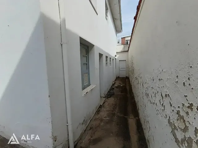 Imagem 4: Casa com Excelente Localização no Centro de Barbacena. Ideal para Clínicas ou