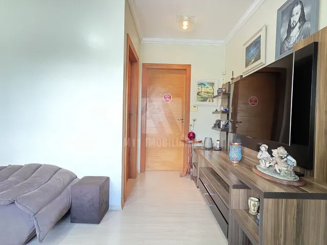 Imagem 10: Residência Ampla e Versátil – Ideal para Moradia ou Comércio no Bairro Bacacheri