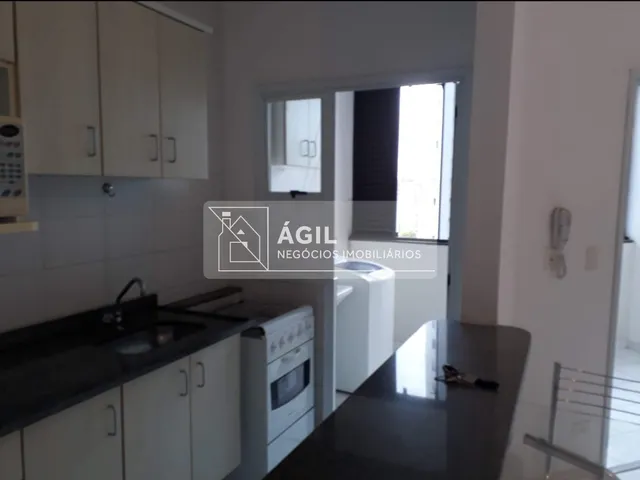 Imagem: O studio possui 1 Dormitório, 1 Suíte, 1 Banheiro, 1 Vaga