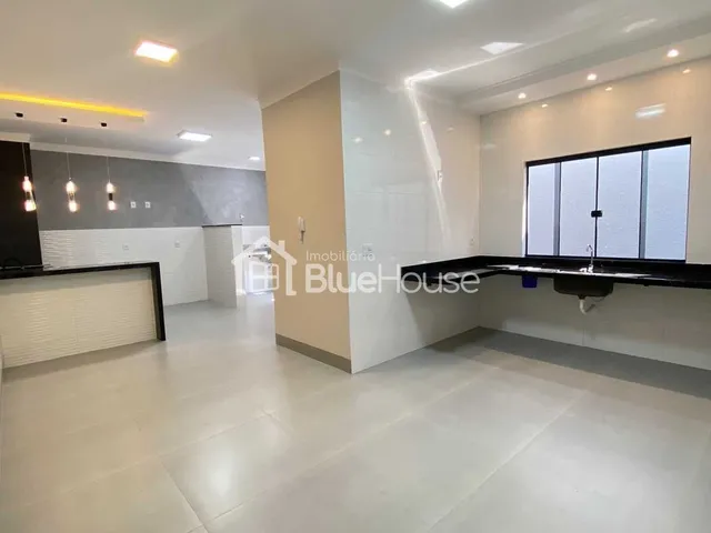 Imagem 10: Casa Alto Padrão de 3 quartos sendo 1 suíte e mais lavabo