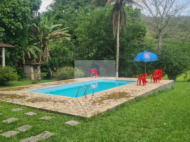 Imagem 8: Imperdível sítio à venda em Maricá-RJ, bairro Itapeba, 5 quartos, 1 suíte, 1 sala, 4