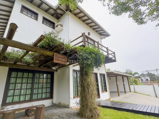 Imagem 1: Casa à venda no bairro Praia do Rosa - Imbituba/SC