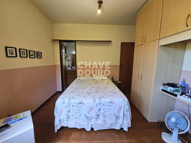 Imagem 3: Casa em condomínio; 4 quartos e vistas para Mulher de Pedra!