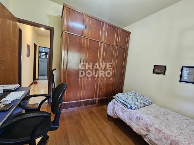 Imagem 4: Casa em condomínio; 4 quartos e vistas para Mulher de Pedra!