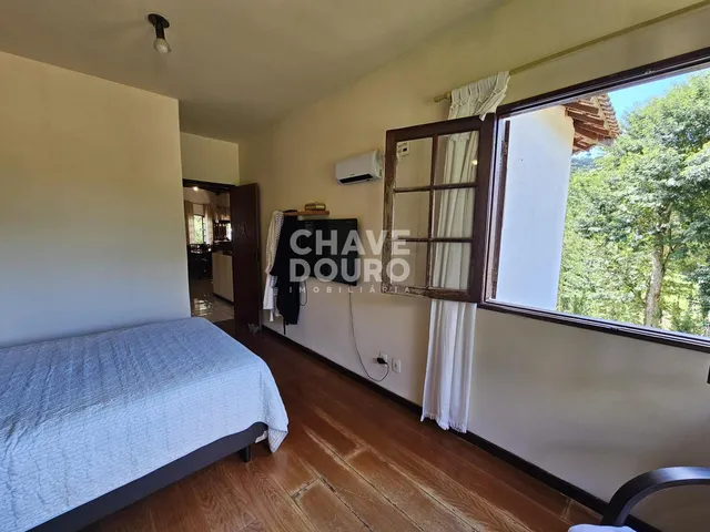 Imagem 12: Casa em condomínio; 4 quartos e vistas para Mulher de Pedra!
