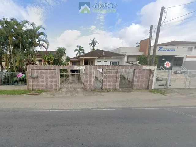 Imagem: Casa Sobrado com 4 quartos sendo 2 suítes
