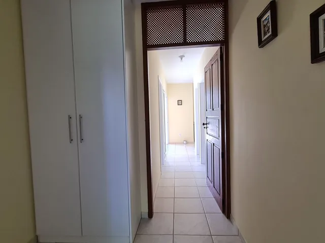 Imagem 11: Maravilhosa Casa Térrea, 4 Quartos, Sendo 2 Suítes, Integrada com a Natureza, Quintal