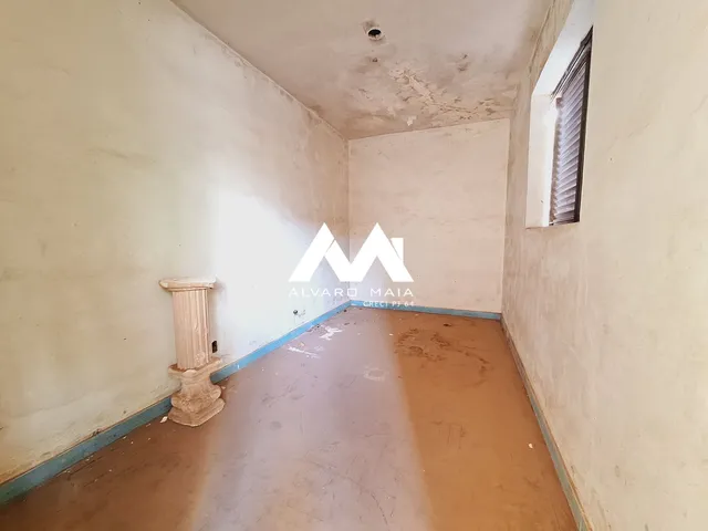 Imagem 5: Casa Duplex - 7 quartos - Varanda / Três Andares - Próximo ao Funcionários