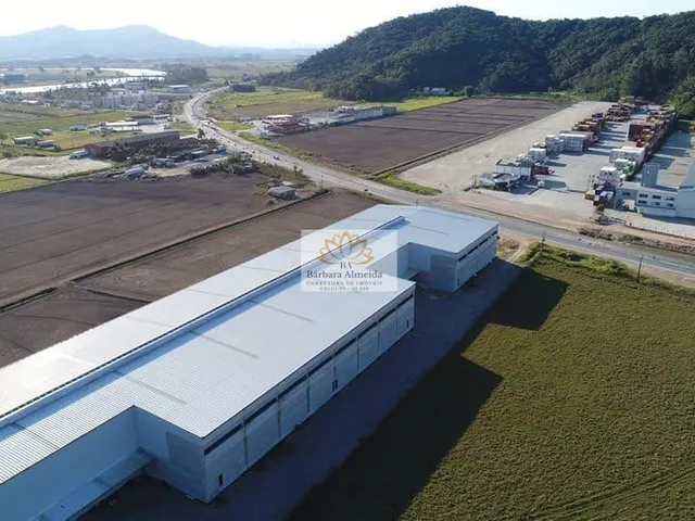 Imagem: GALPÃO INDUSTRIAL COM 21.100M² de área