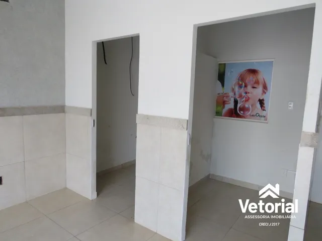 Imagem 8: Oportunidade de Locação: Ponto Comercial com Salas, 1 Banheiro e 82M² no Centro De