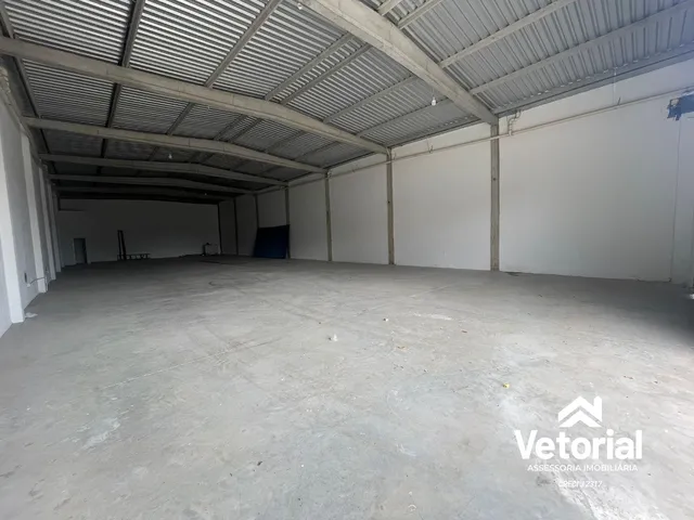 Imagem: Galpão Comercial para Aluguel no Bairro
