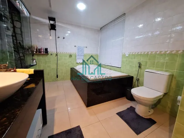 Imagem 13: Casa com 4 Quartos com 272,37m² no Residencial San Nicolas na Serraria