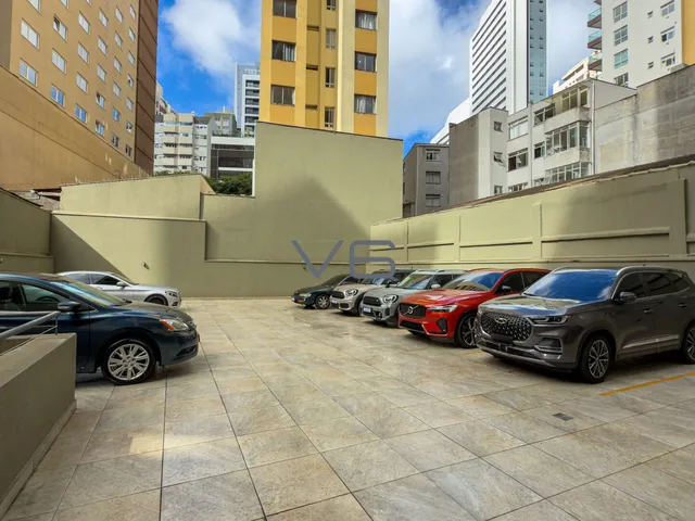 Imagem 3: Sala Comercial em edifício com 37,43 m² privativos, no Centro, Curitiba-PR