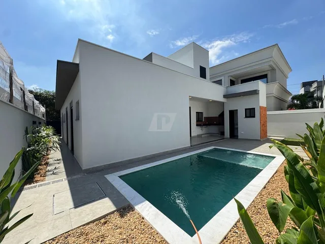 Imagem: Luxuosa Casa em Condomínio À Venda em