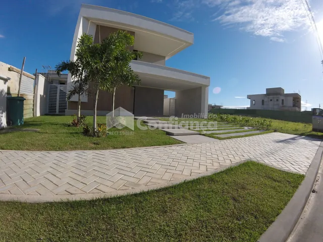 Imagem: A casa possui 4 Dormitórios, 4 Suítes, 5 Banheiros, 4