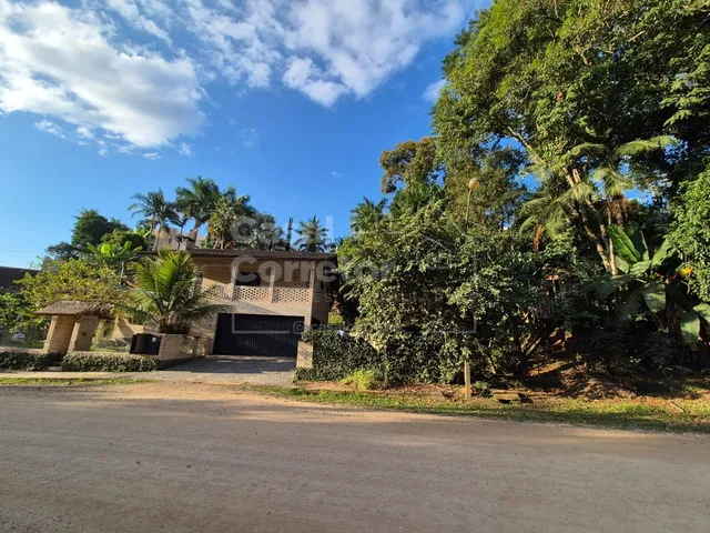 Imagem 11: CASA COM 4 DORMITÓRIOS SENDO 1 SUÍTE MASTER E AMPLO TERRENO