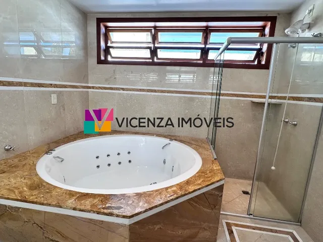 Imagem 2: Imóvel residencial e comercial, com 422 m2, bairro Glória, Joinville/SC