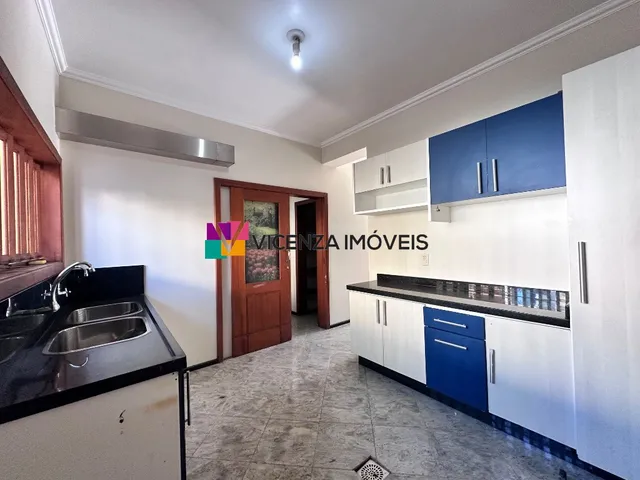 Imagem 5: Imóvel residencial e comercial, com 422 m2, bairro Glória, Joinville/SC