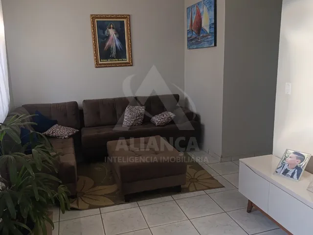 Imagem: Casa à venda em Montes Claros-MG, no bairro