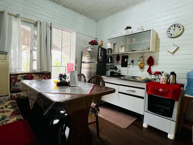 Imagem 15: Casa Mista em Madeira de Angelim com 3 Dormitórios e Terreno de 228 m²