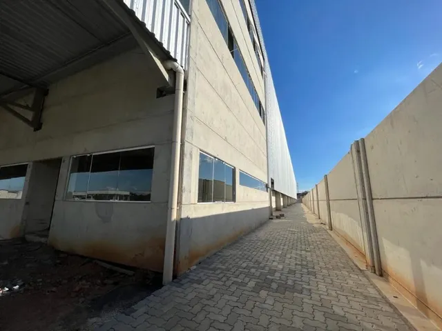Imagem 12: Galpão Logístico ou para Centro de distribuição em Canoas, RS, com docas, localizado