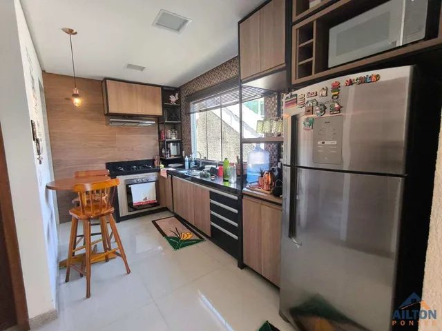 Imagem 4: Casa Duplex com 3 Quartos P/ Locação Anual no Bairro Olaria - Guarapari/Es