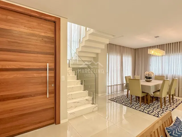 Imagem 6: CASA ALTO PADRÃO. Imóvel mobiliado, Ar-condicionado, 242m² de...