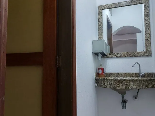 Imagem 5: Excelente Oportunidade de Investimento: Ponto Comercial À Venda Ou Locação no Centro