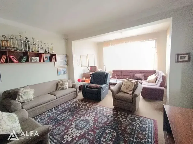 Imagem 12: Casa ampla com 3 quartos, suíte com banheira e terraço no Centro – 2 vagas de garagem
