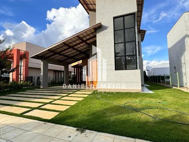 Imagem: Casa Duplex no Condomínio Parque dos Ipês