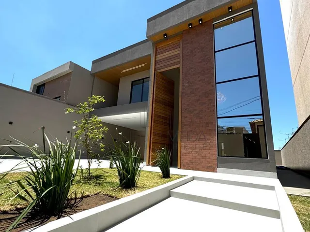 Imagem: Casa Á Venda no Bairro Candeias em Vitória