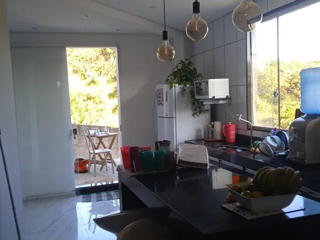 Imagem 1: Linda Casa Com Piscina no Bairro Ipê Amarelo